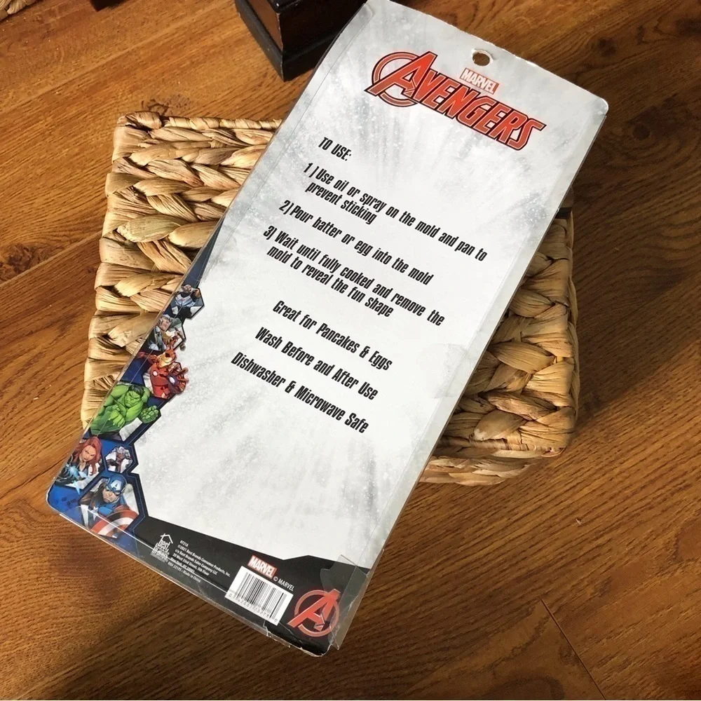 Disney's Marvel: Avengers Captain America & Ironman: 2 Silicone Breakfast
